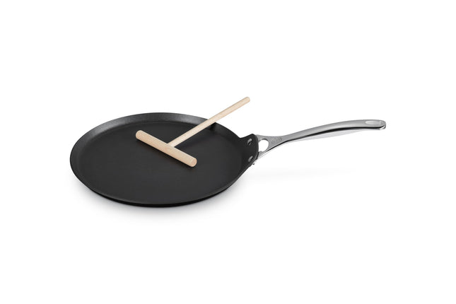 Le Creuset Toughened Nonstick PRO Crepe Pan with R
