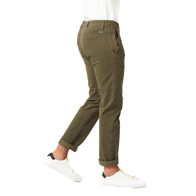 Dockers Pantalon Chino Ultime Coupe Slim Homme avec Smart 360 Flex, Army Olive, 28W x 30L