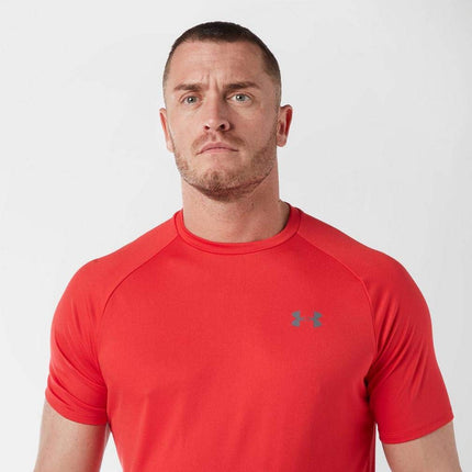 Under Armour Men Tech 2. Shortsleeve, Light and Breathable Sports T-Shirt, Gym Clothes, Wicks Away Sweat & Dries Very Fast