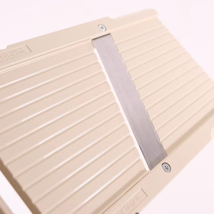 Benriner Mandoline Jumbo Slicer, Japanese Stainless Steel Blade, Beige