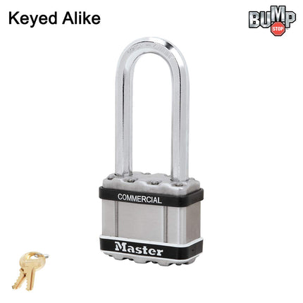 Candado Master Lock Magnum - Grillete de 2" de ancho x 2-1/2" de largo, un (1) candado con la misma llave M5NKALJSTS con tecnología BumpStop