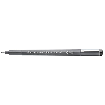 STAEDTLER Pigment Liner, bolígrafo de punta fina para dibujo, delineado, diario, 0.7mm, negro, caja de 5 bolígrafos, 308 07-9 04