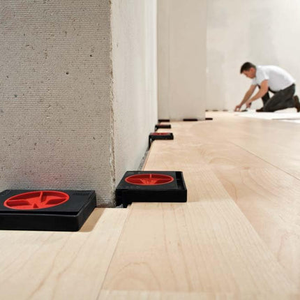 Bessey AV2 Adjustable Flooring Edge Spacing Tool, Red/Black