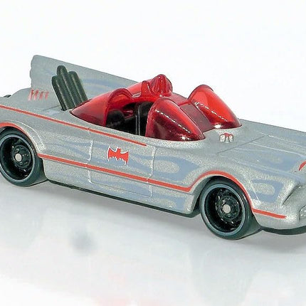 Hot Wheels TV Series Batmobile [Silver] 118/250 - Batman 3/5