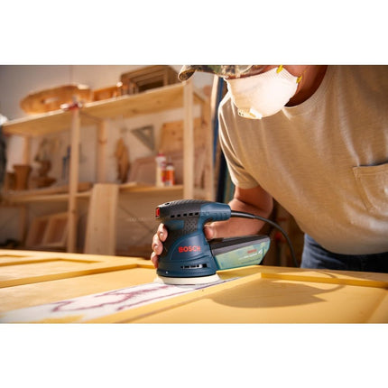 BOSCH ROS20VSC Palm Sander 2.5 Amp 5 Inch Corded Variable Speed Random Orbital Sander, Polisher Kit with Dust Collector and Soft Carrying Bag