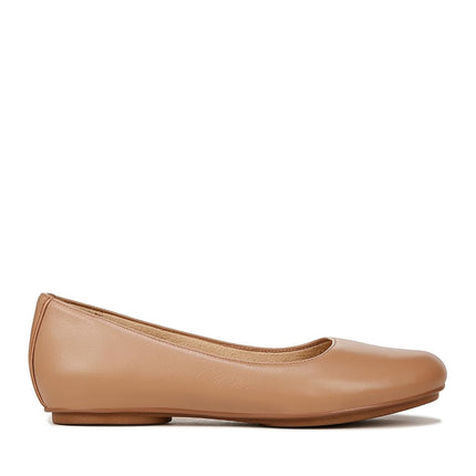 Naturalizer Womens Maxwell Round Toe Comfortable Classic Slip On Ballet Flats, Frappe Leather, 6.5 Wide