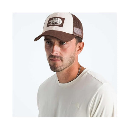 The North Face Unisex Mudder Trucker Hat, Ember Soil/White Dune, One Size