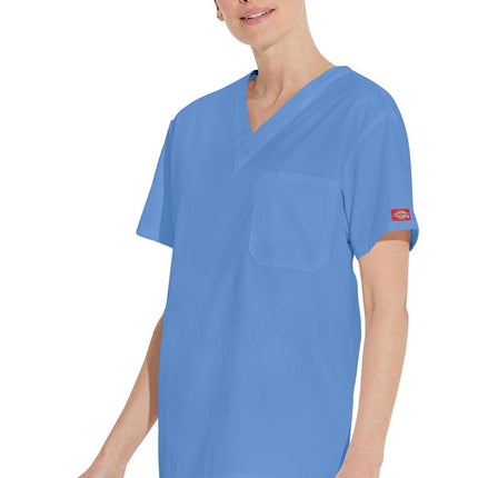 Hauts de gommage Dickies EDS Signature pour hommes, col en V multi-poches en popeline brossée douce 81906, bleu ciel, 3XL