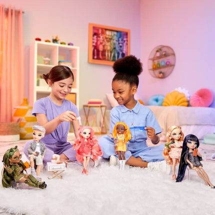 Rainbow High Fashion Doll – MICHELLE ST.CHARLES - Orange Doll – Fashionable Outfit & 10+ Colourful Play Accessories - For Collectors and Kids Ages 4-12 Years