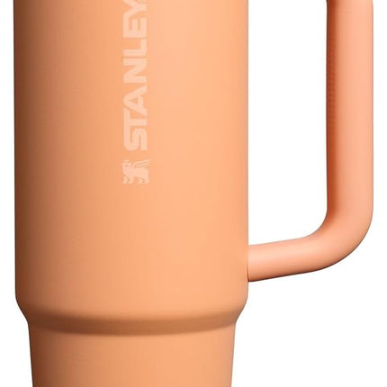 Vaso Stanley Quencher H2.0 con asa y pajita, 30 oz | Tapa Flowstate de 3 posiciones | Compatible con portavasos para viaje | Vaso de acero inoxidable con aislamiento | Sin BPA | Albaricoque