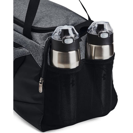 Under Armour Unisex UA Undeniable 5.0 Duffle, Water Repellent Gym Duffle Bag with Multiple Organisation Pockets, Holdall for the Gym, Travel, Outdoor Sports, and More,OSFM