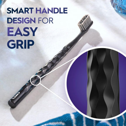 Brosses à dents Oral-B Pro Whitening Brilliance, extra souples, noires, corail et sarcelle, paquet de 4