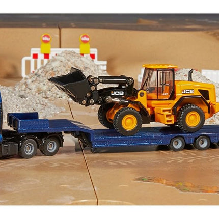 Siku 1794, John Deere 8500i Forage Harvester, 1:87, Metal/Plastic, Green, Removable Corn Header, Movable Fuel Pipe, Trailer Hitch