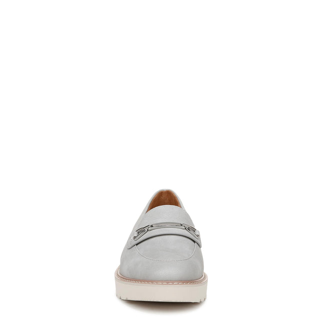 Mocasines Elin para mujer Naturalizer, Gris Metálico Suave, 9.5 Ancho