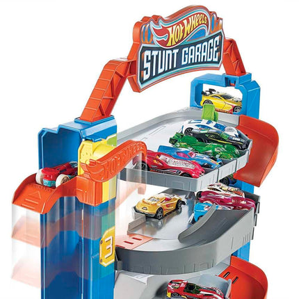 Hot Wheels City Stunt Garage Play Set Gift Idea for Ages 3 to 8 years elevator to upper levels Connects to other sets, GNL70