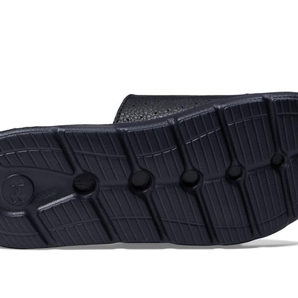 Under Armour - Boys Ignite 7 Sl Slides, Color Black/Black/White (001), Size: 10.5 UK