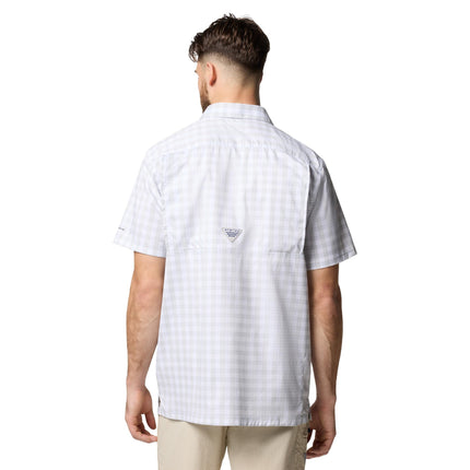Columbia Men's Super Slack Tide™ Camp Shirt, Cool Grey Palaka Grid, Medium