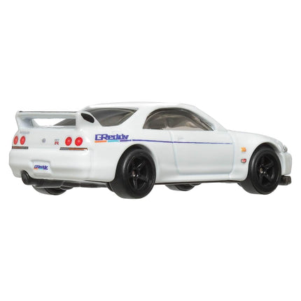 Hot Wheels Premium Nissan Skyline R-33, Car Culture Circuit Legends Vehicles for Kids 3 Years Old & Up and Adult fans and Collectors, Premium Collection of Car Culture 1:64 Scale Vehicles, HRV99