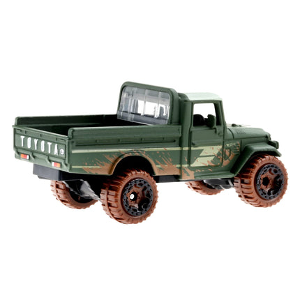 Hot Wheels 2022 - Toyota Land Cruiser - Vehículos Todoterreno con Lodo 4/5 [Verde]