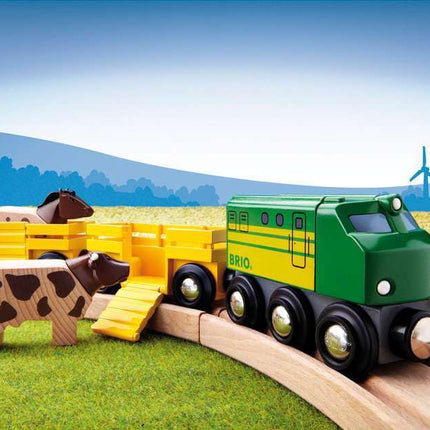 BRIO World Farm Engine Train Toy for Kids Age 3 Years Up - Wooden Railway Add On Accessories