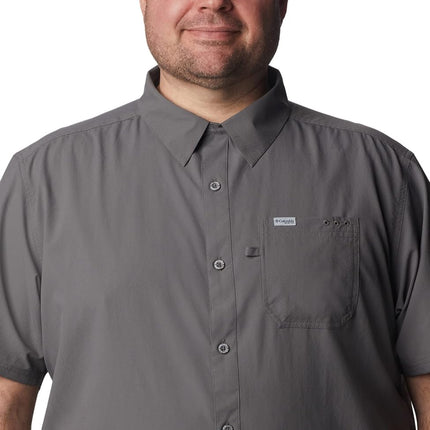 Columbia Men's Slack Tide Camp Shirt, Short Sleeve Shirt, City Grey, XX-Large