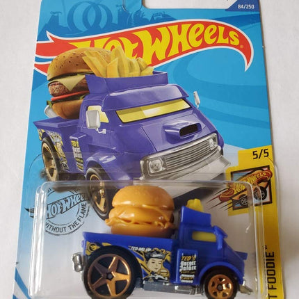 Hot Wheels 2020 Treasure Hunt Fast Foodie Buns of 