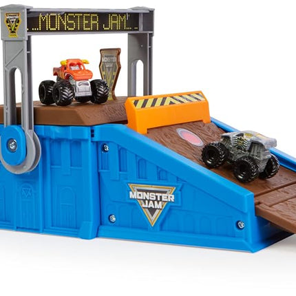 Monster Jam Mini Freestyle Flip Arena Playset and Storage with 2 Mini Trucks, Kids Toys for Boys and Girls Ages 3 and up