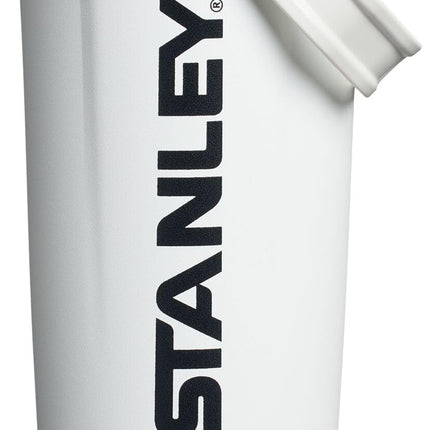 STANLEY Vitalize Shaker Bottle 20 oz | Leakproof I