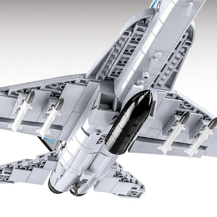 Cobi Top Gun F/A-18E Super Hornet Model Kit (560 Piece Set)