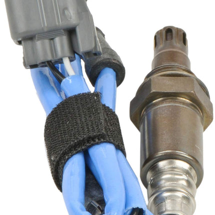 Bosch 15482 OE Fitment Wideband Oxygen Sensor for Select 2004-08 Acura TSX Vehicles