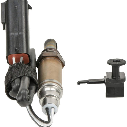 Bosch 15704 Premium OE Fitment Oxygen Sensor - Compatible With Select 1990-98 Chrysler, Dodge, Eagle, Jeep, Mitsubishi, and Plymouth Vehicles