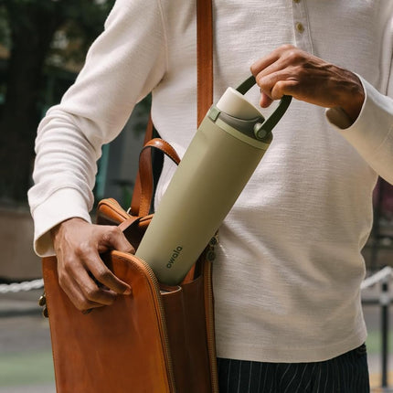 Owala FreeSip Sway Insulated Stainless Steel Water Bottle with Two-Way Spout, Built-in Straw and Bucket Handle, Made for Travel, School, and Sports, 30oz, BPA Free, Leak Proof, Denim
