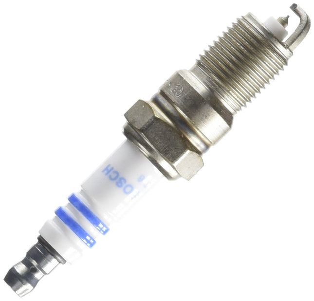 Bosch Automotive (6704) OE Fine Wire Platinum Spark Plug - Pack of 4