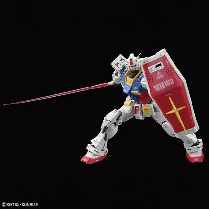 BANDAI Hobby RG Gundam 1/144 RX-78-2 Gundam Ver.2.0