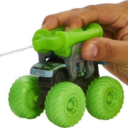 HOT WHEELS TOTAL Monster Trucks Color Reveal™ 2-Pack, 2 Toy Trucks with Surprise Reveal & Repeat Color-Change in Warm & Ice Cold Water, For Kids 3 Years & Up, HJH53
