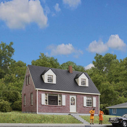 Walthers Cornerstone Brick Cape Cod House Train