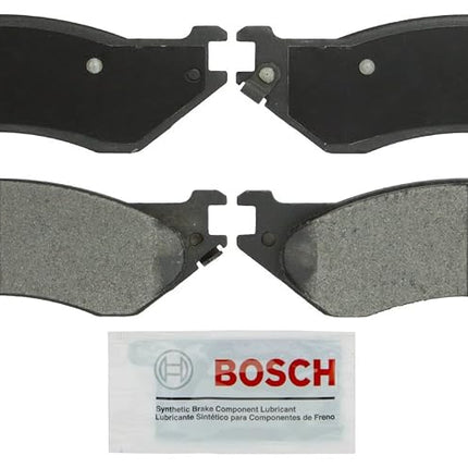 BOSCH BSD702 Severe Duty Disc Brake Pad Set - Compatible With Select Ford Expedition, F-150, F-150 Heritage, F-250; Lincoln Navigator; FRONT