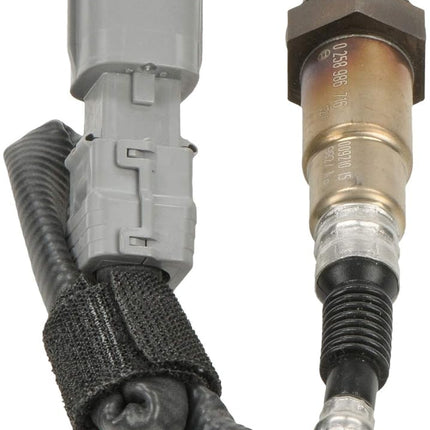 BOSCH 15569 Premium OE Fitment Oxygen Sensor - Compatible with Select Lexus RX330; Scion iM; Toyota Corolla iM, Highlander, Sienna