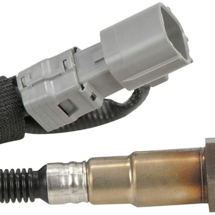 BOSCH 15569 Premium OE Fitment Oxygen Sensor - Compatible with Select Lexus RX330; Scion iM; Toyota Corolla iM, Highlander, Sienna