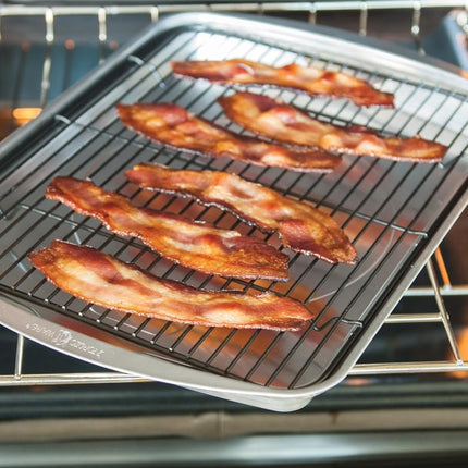 Nordic Ware Oven Crisp Baking Tray, Aluminium Crisping Tray with Carbon Steel Rack, Premium Bakeware Made in the USA, Silver, L 15.6" x W 11.6" x H 1.6"