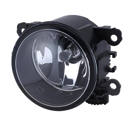 VALEO halogen technology automotive fog lamp, 88899 for vehicle models, MITSUBISHI See automotive fogSTAR Masterfile