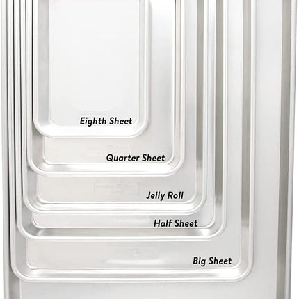 Nordic Ware Naturals Jelly Roll Pan, Rustproof Aluminium Sheet, Premium Bakeware for Baked Veggies, Muffins, Cookies and More, Made in the USA, Silver
