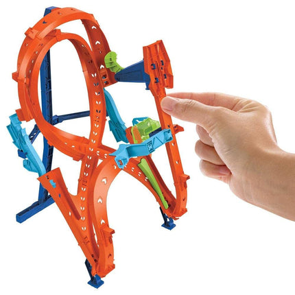 Hot Wheels Track Set with 1 Hot Wheels Car, Tall Figure-8 Track for Race & Stunting, Connects to Other Hot Wheels Tracks, Folds for Convenient Storage