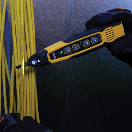 Klein Tools VDV500-123 Cable Tracer Probe-Pro Tracing Probe with Replaceable Non-Metallic, Conductive Tip and a Light for Use in Dark Spaces