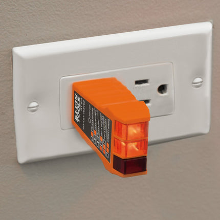 Klein Tools 80067 Kit de prueba eléctrica con termómetro digital IR, multímetro, probador de voltaje sin contacto tipo pluma y probador de receptáculos, 4 piezas
