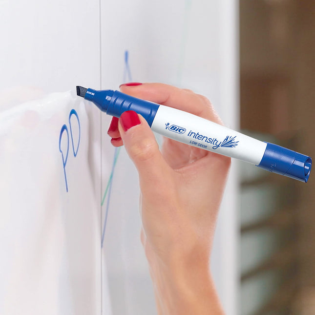 Whiteboard Markers, Chisel Point, Blue, Sold as 1 Dozen
