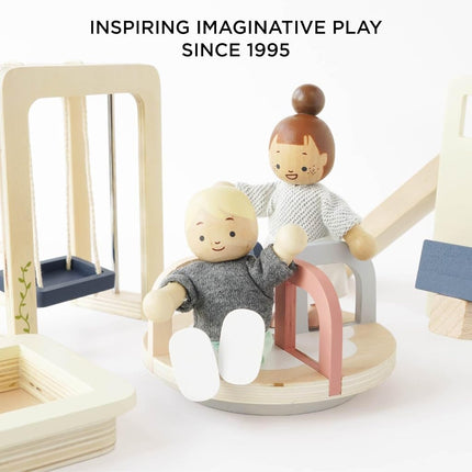 Le Toy Van - Wooden Dolls house Outdoor Play Furniture | Girls & Boys 5 Piece Outdoor Play Set – Suitable for Ages 3+