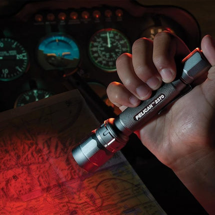 Pelican 2370B, 3 LED, 2AA, Black