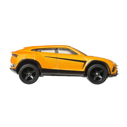 Hot Wheels Car Culture Circuit Legends Vehicles for Kids 3 Years Old & Up, Premium Collection of Car Culture 1:64 Scale Vehicles, HCK16