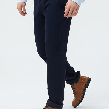 GAP Men's V-Essential Khaki Straight Fit, New Classic Navy, 30W x 32L